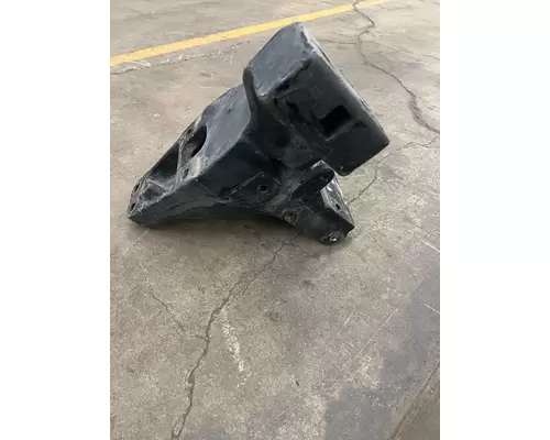 PETERBILT 579 Cab Mount