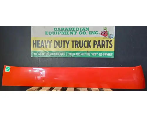 PETERBILT 579 CabSleeper Fairing