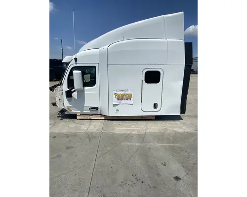 PETERBILT 579 Cab