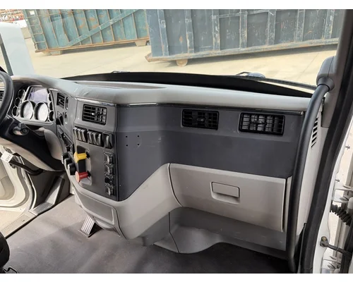 PETERBILT 579 Cab