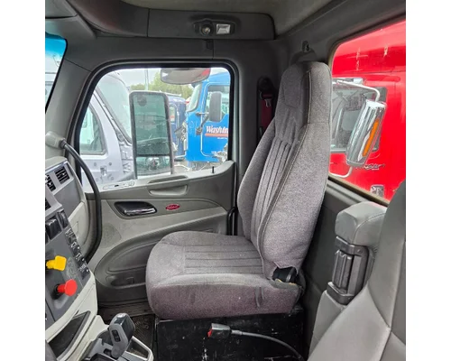 PETERBILT 579 Cab