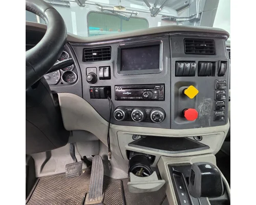 PETERBILT 579 Cab