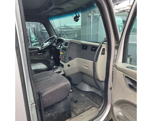PETERBILT 579 Cab