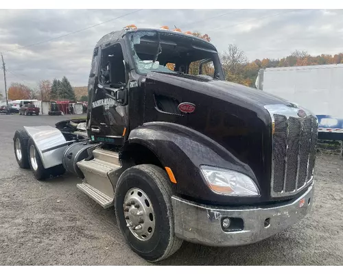 PETERBILT 579 Cab