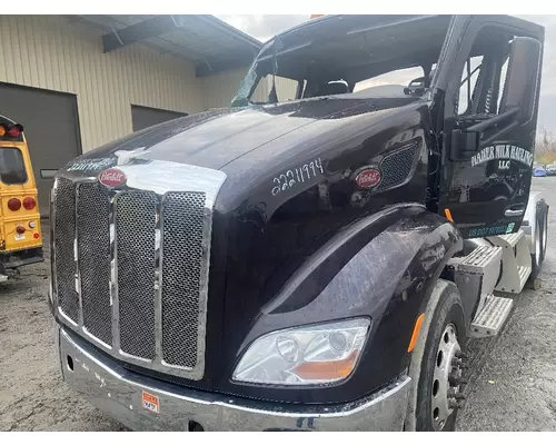 PETERBILT 579 Cab