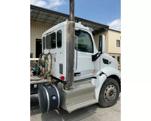 PETERBILT 579 Cab