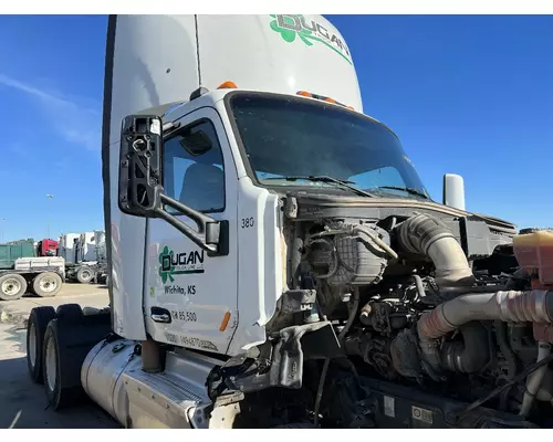 PETERBILT 579 Cab