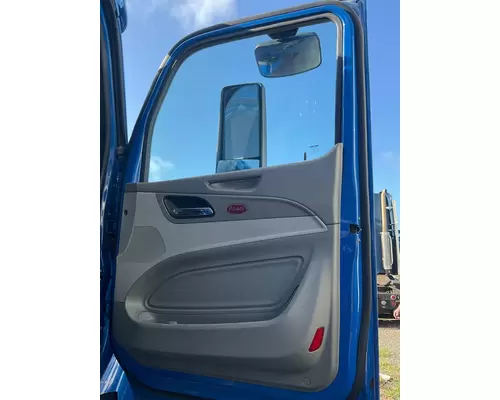 PETERBILT 579 Cab