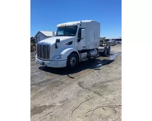 PETERBILT 579 Cab