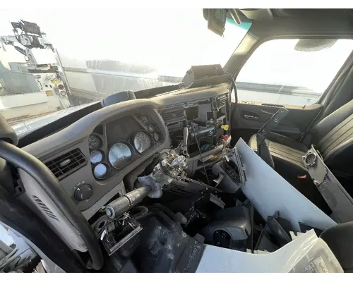 PETERBILT 579 Cab
