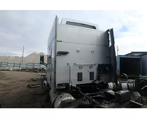 PETERBILT 579 Cab