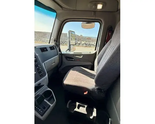 PETERBILT 579 Complete Vehicle