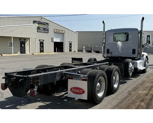 PETERBILT 579 Complete Vehicle