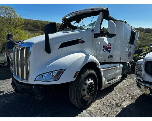 PETERBILT 579 Complete Vehicle