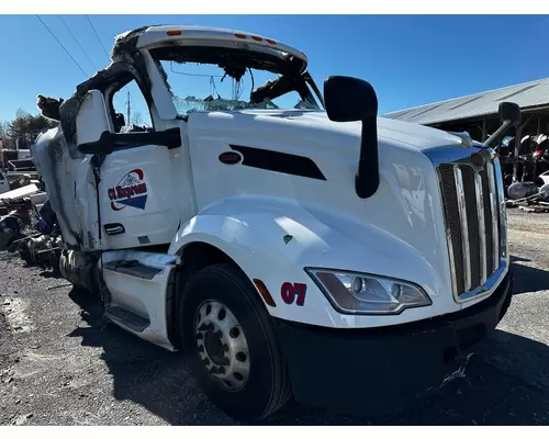 PETERBILT 579 Complete Vehicle