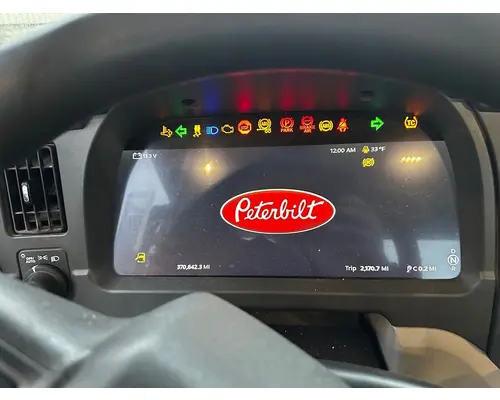 PETERBILT 579 Complete Vehicle