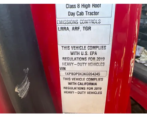 PETERBILT 579 Complete Vehicle