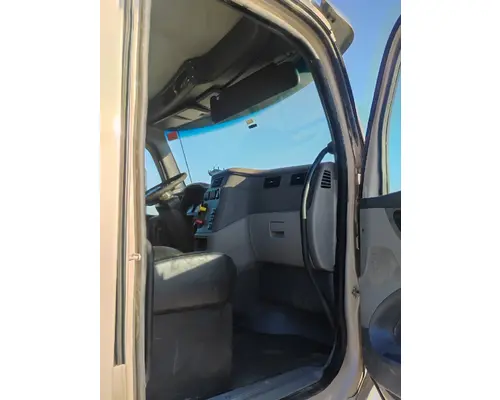 PETERBILT 579 Complete Vehicle