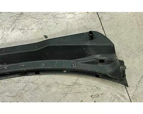 PETERBILT 579 Cowl Panel