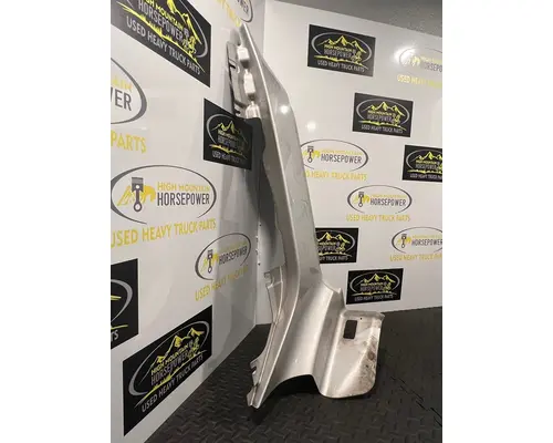 PETERBILT 579 Cowl Panel