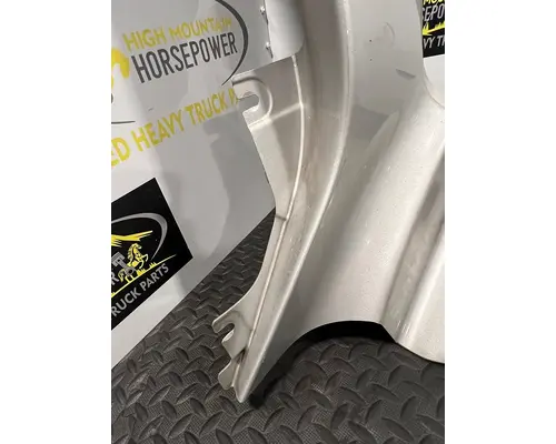 PETERBILT 579 Cowl Panel