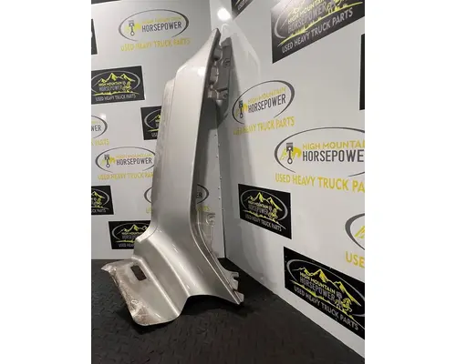 PETERBILT 579 Cowl Panel