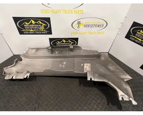 PETERBILT 579 Cowl Panel