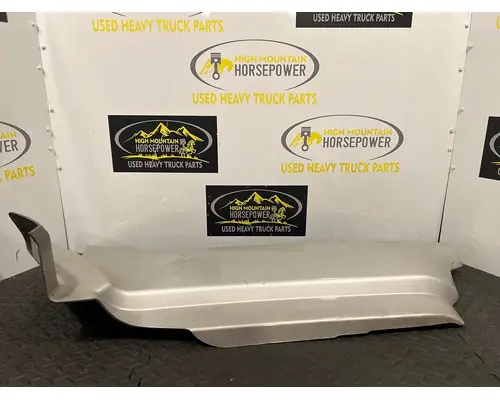 PETERBILT 579 Cowl Panel