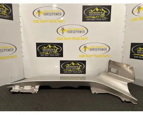 PETERBILT 579 Cowl Panel
