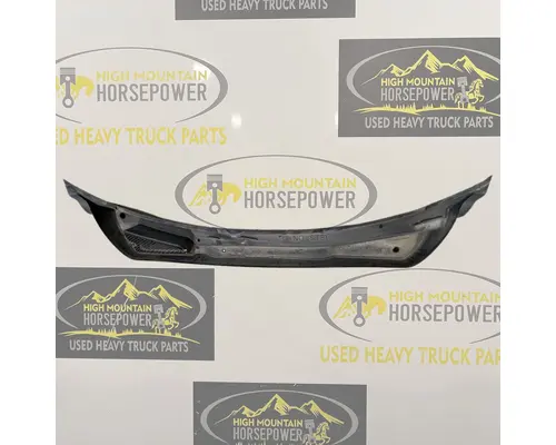 PETERBILT 579 Cowl Panel