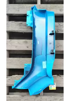 PETERBILT 579 Cowl
