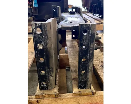 PETERBILT 579 Crossmember