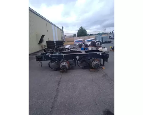 PETERBILT 579 Cutoff Assembly