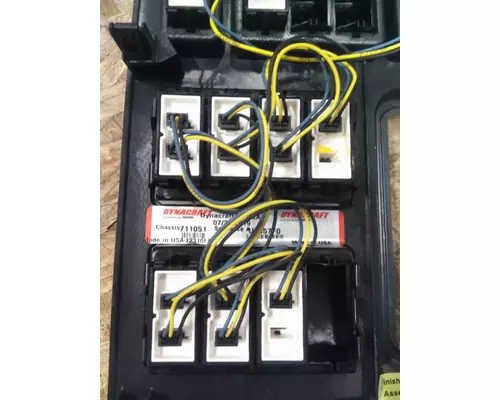 PETERBILT 579 DASH PANEL