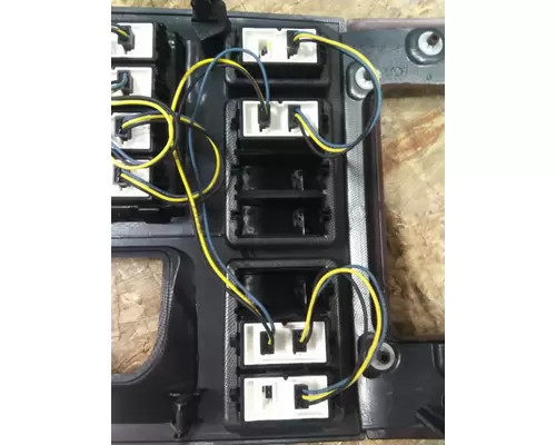 PETERBILT 579 DASH PANEL