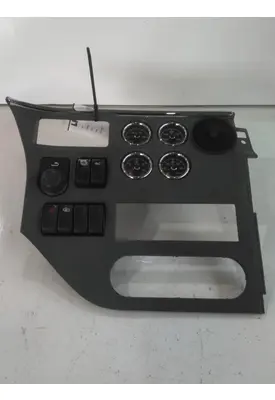 PETERBILT 579 DASH PANEL