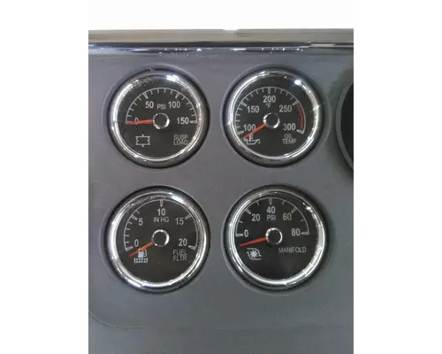 PETERBILT 579 DASH PANEL
