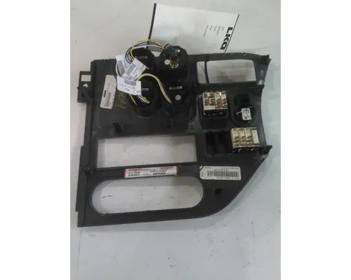 PETERBILT 579 DASH PANEL