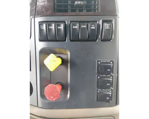 PETERBILT 579 DASH PANEL