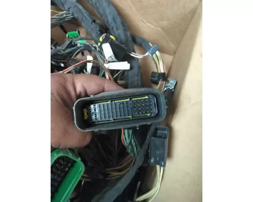 PETERBILT 579 DASH WIRING HARNESS