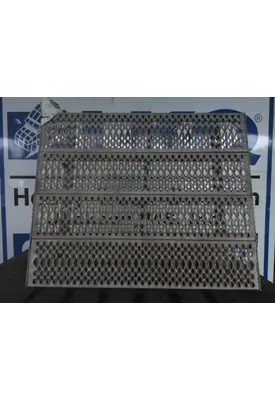 PETERBILT 579 DECK (CATWALK) STEP