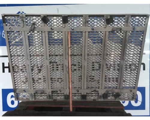 PETERBILT 579 DECK (CATWALK) STEP