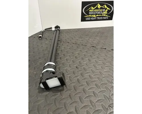 PETERBILT 579 DEF Level Sensor