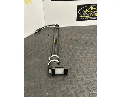 PETERBILT 579 DEF Level Sensor