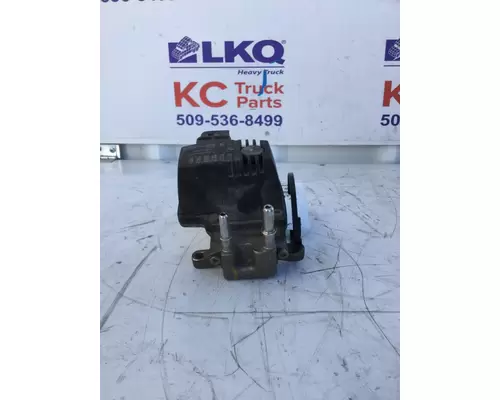 PETERBILT 579 DEF PUMP