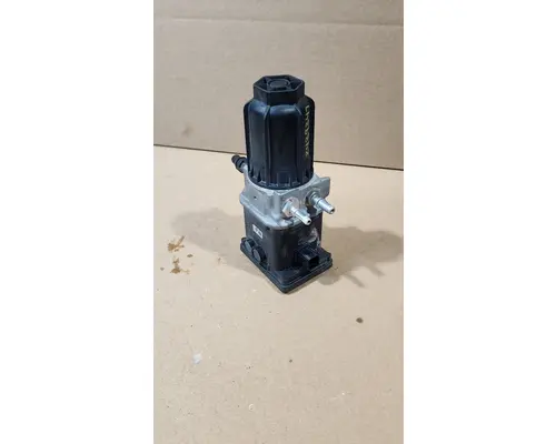 PETERBILT 579 DEF Pump