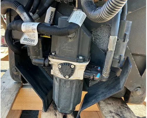 PETERBILT 579 DEF Pump