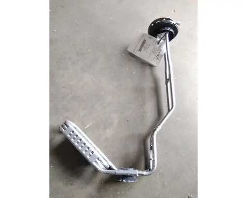 PETERBILT 579 DEF SENDING UNITLEVEL SENSOR