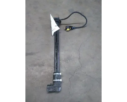 PETERBILT 579 DEF SENDING UNITLEVEL SENSOR