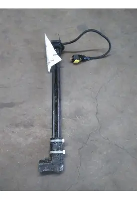 PETERBILT 579 DEF SENDING UNIT/LEVEL SENSOR